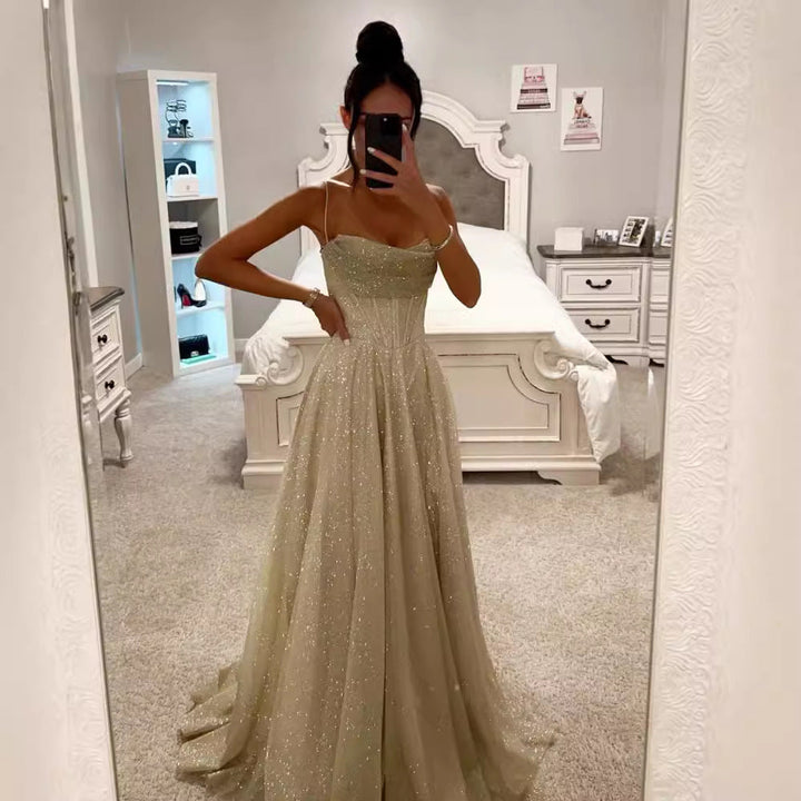 W&W Mode | Schwingendes Kleid Mit Trägern