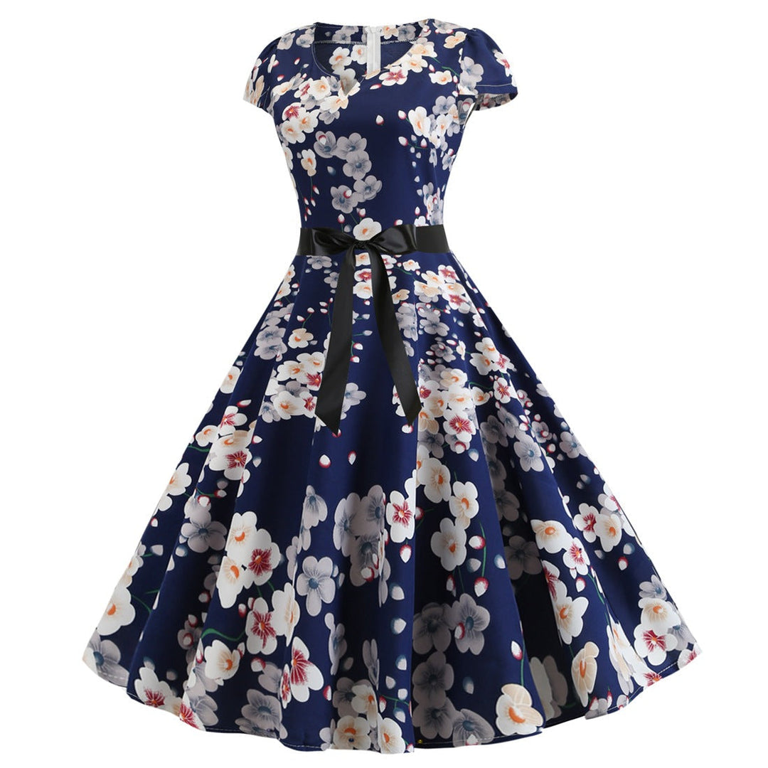 Drune | Damenkleid für Hochzeitsgäste mit weitem Saum