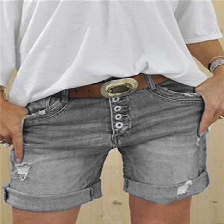Drune | Damen Shorts Aus Ripped Denim Für Einen Lässigen Sommerlook
