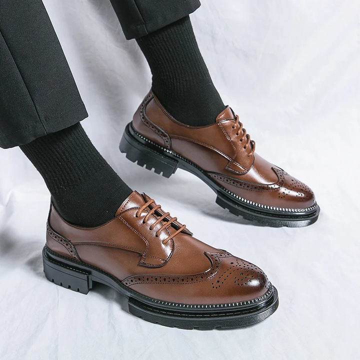 Drune | Modische Herrenschuhe Mit Brogue Design Und Robuster Sohle