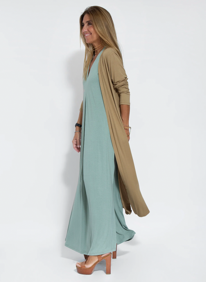 Drune - Ensemble bestehend aus einem langen, figurformenden Kleid und einer Weste