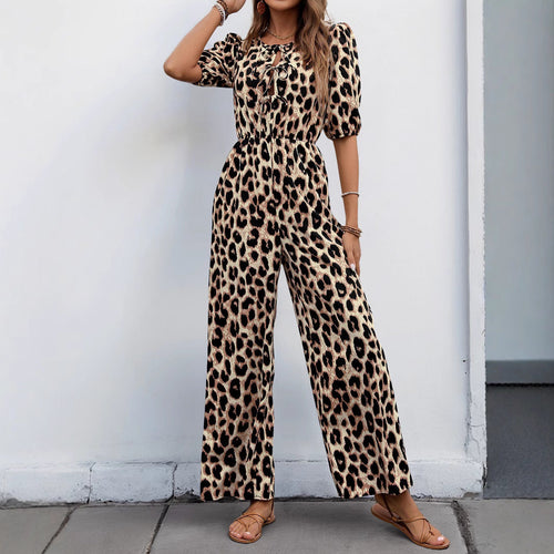 Damen Jumpsuit mit elegantem Wickelausschnitt und modischem Leopardenmuster W&W Mode