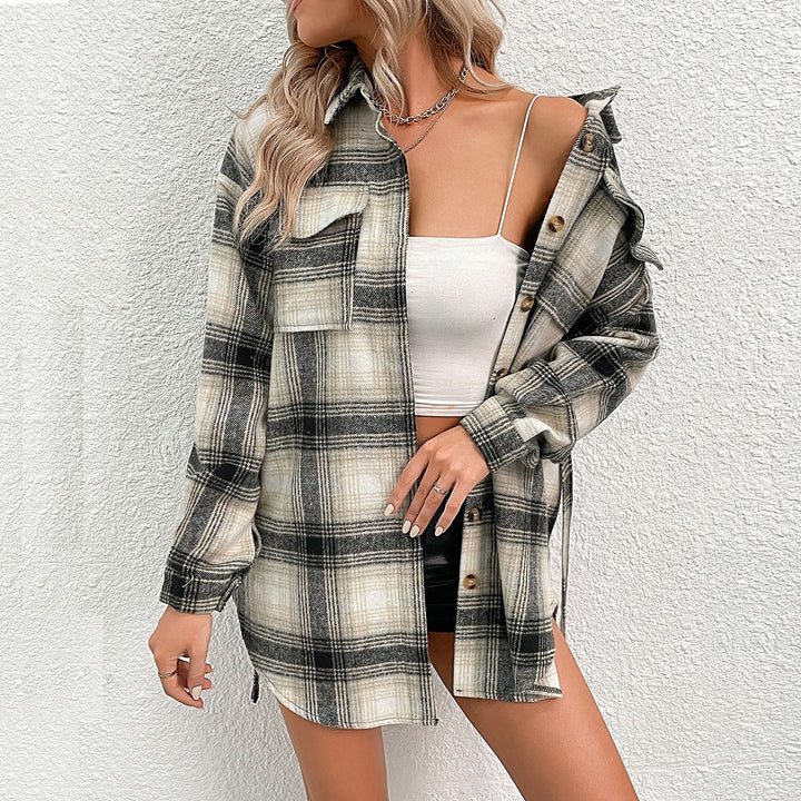 Damen lässige Overshirt-Jacke im Karo-Design mit knöpfbarer Front W&W Mode