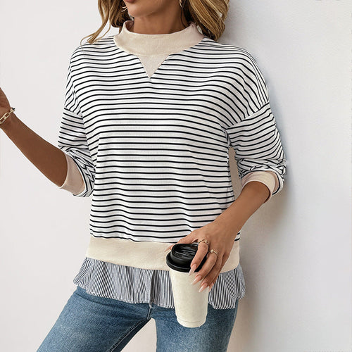 Damen gestreifter Sweatshirt mit Layering-Effekt und Rundhalsausschnitt W&W Mode