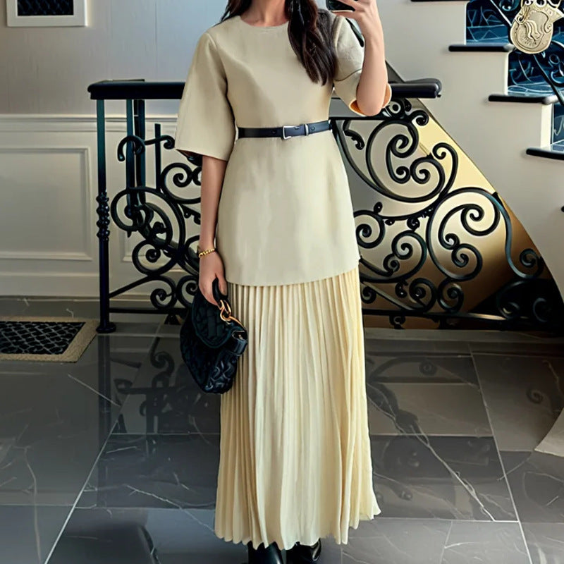 Damen Elegantes Maxikleid mit figurbetontem Oberteil und voluminösem Rock W&W Mode