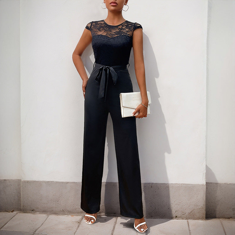 Damen Jumpsuit mit elegantem Spitzenoberteil und taillierbarem Gürtel W&W Mode