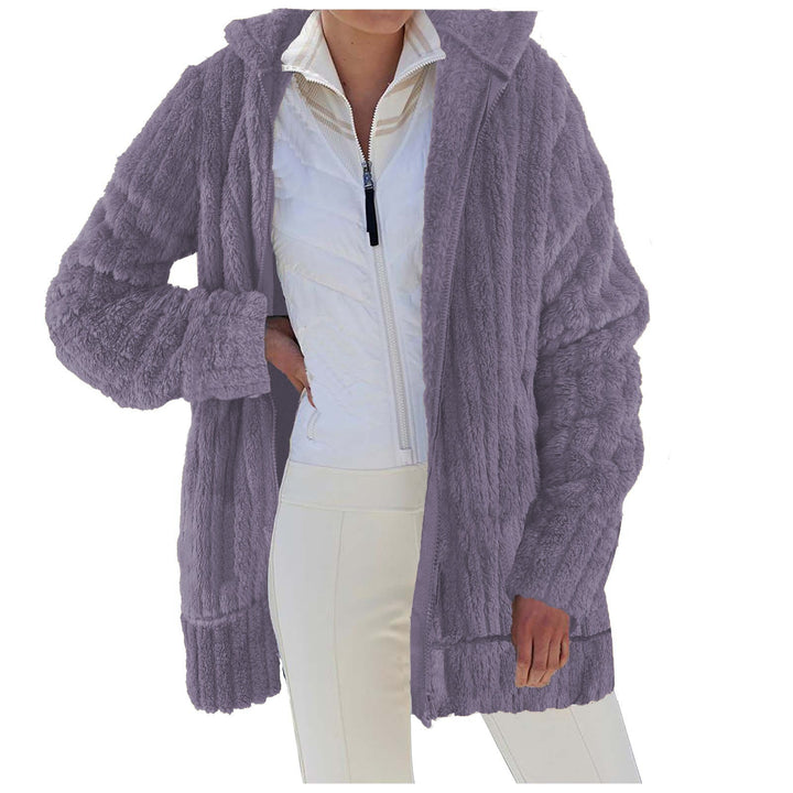 Damen Kuscheljacke mit weichem, strukturiertem Material und hohem Kragen W&W Mode