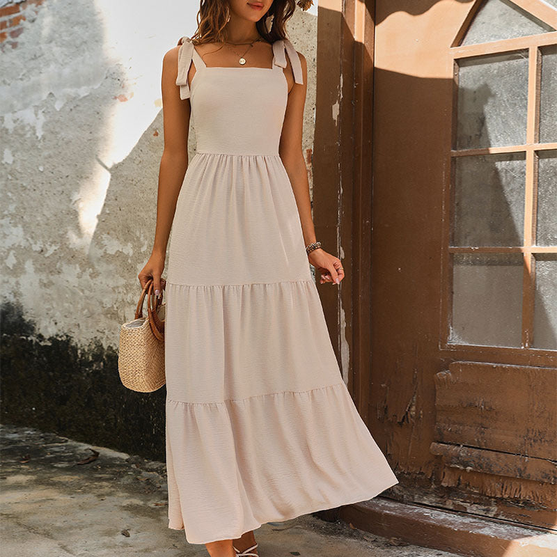 Damen Maxikleid mit verstellbaren Trägern und voluminösem Rock W&W Mode