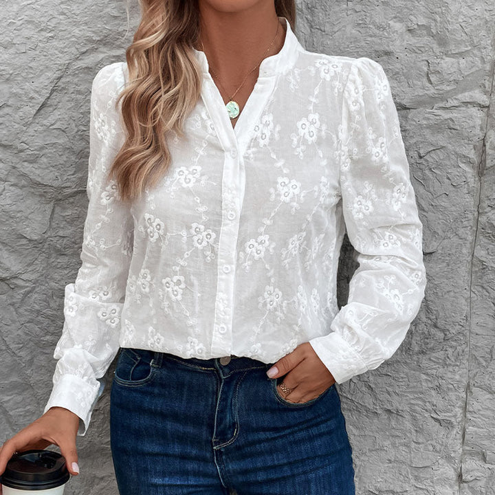 Damen Bluse mit elegantem floralem Lochmuster W&W Mode