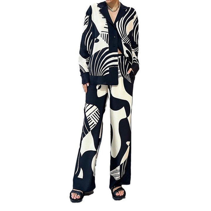 Damen Elegantes Lounge-Set mit artsy Motiv und weitem Schnitt W&W Mode
