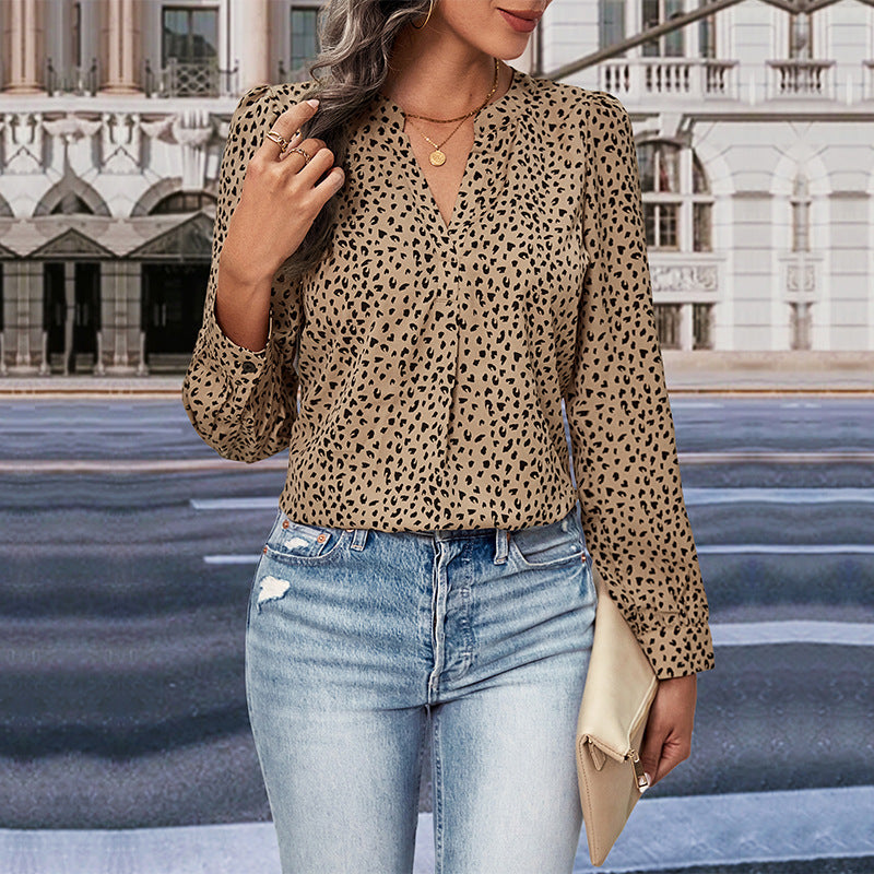 Damen Bluse mit modernen Punkte-Design und eleganten Rüschen W&W Mode