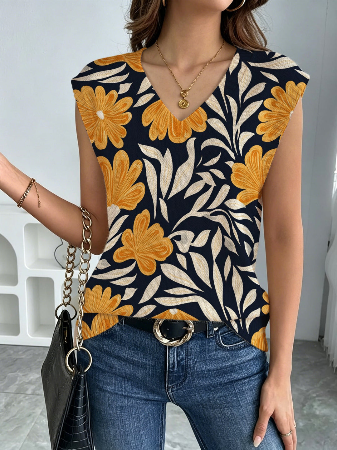 Damen ärmelloses Blusenshirt mit modernem Knotendesign und lebhaftem Muster W&W Mode