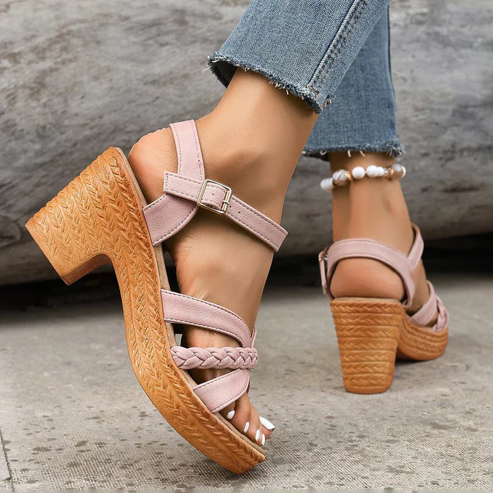 W&W Mode | Orthopädische Modesandalen
