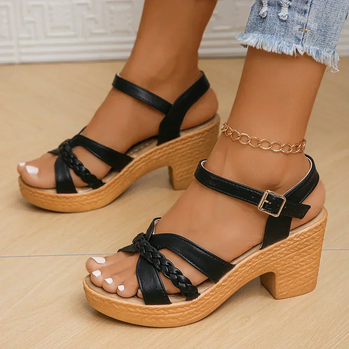 W&W Mode | Orthopädische Modesandalen