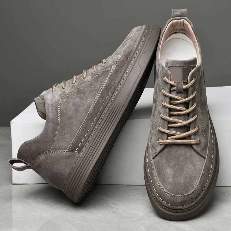 Drune | Wildleder Low Top Sneaker