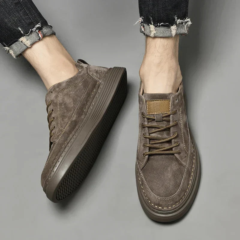 Drune | Wildleder Low Top Sneaker