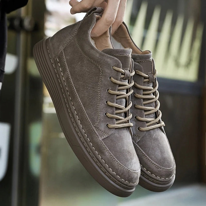 Drune | Wildleder Low Top Sneaker