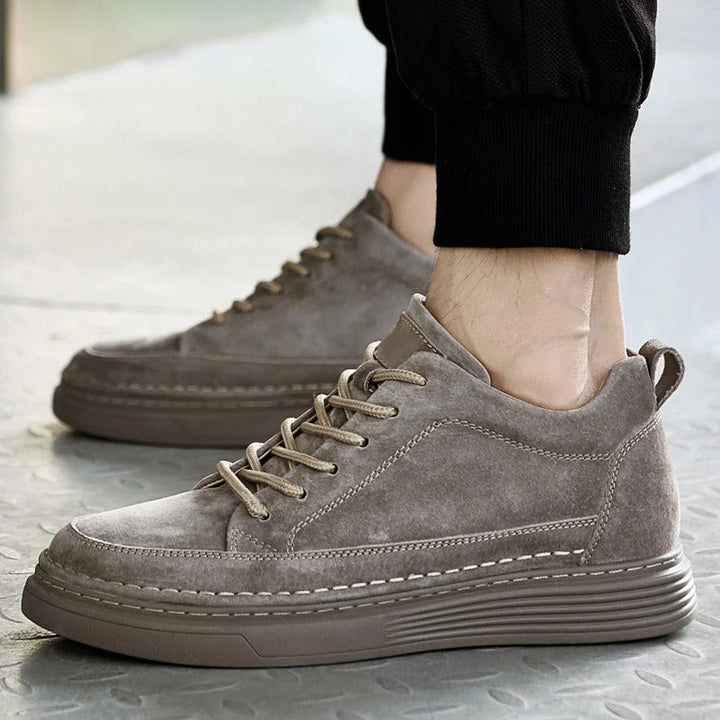 Drune | Wildleder Low Top Sneaker
